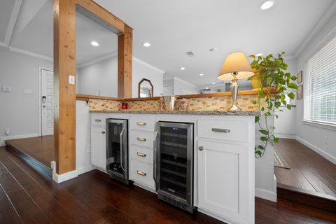 Tiny photo for 2001 Breeze HOLW, Austin, TX 78741 (MLS # 5953607)