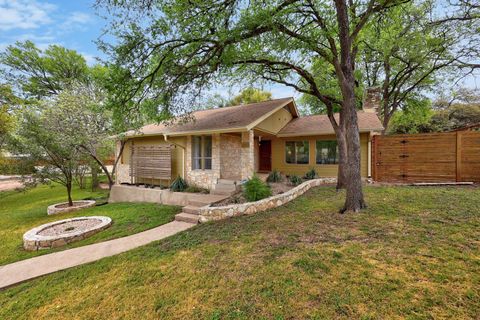 Photo of 2001 Breeze HOLW, Austin, TX 78741 (MLS # 5953607)