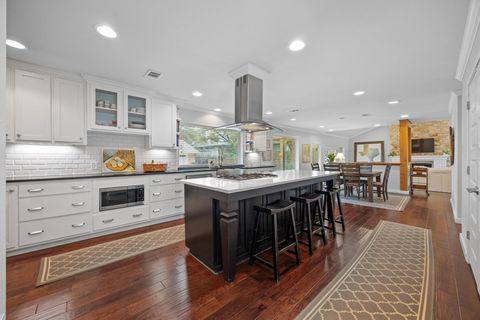 Tiny photo for 2001 Breeze HOLW, Austin, TX 78741 (MLS # 5953607)