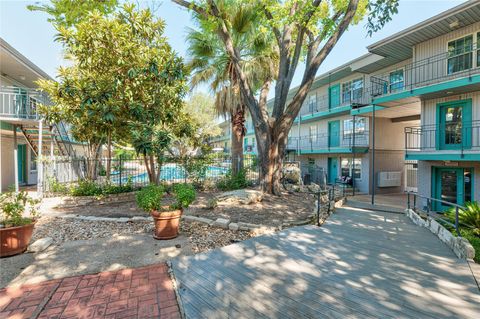 Tiny photo for 300 Crockett ST #302, Austin, TX 78704 (MLS # 4411303)
