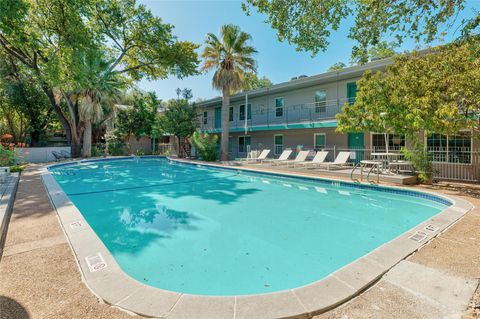 Photo of 300 Crockett ST #302, Austin, TX 78704 (MLS # 4411303)