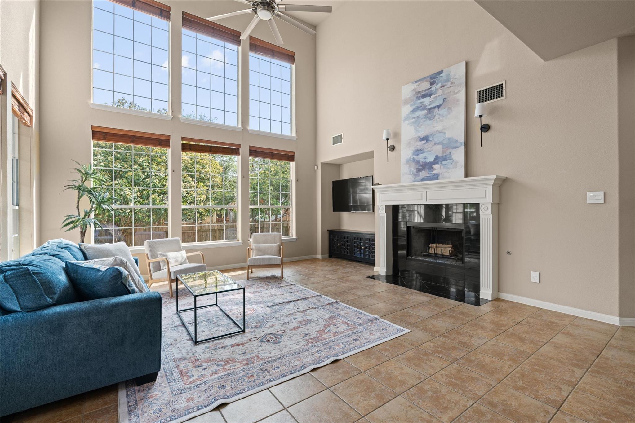 2606 Mexican Hat DR