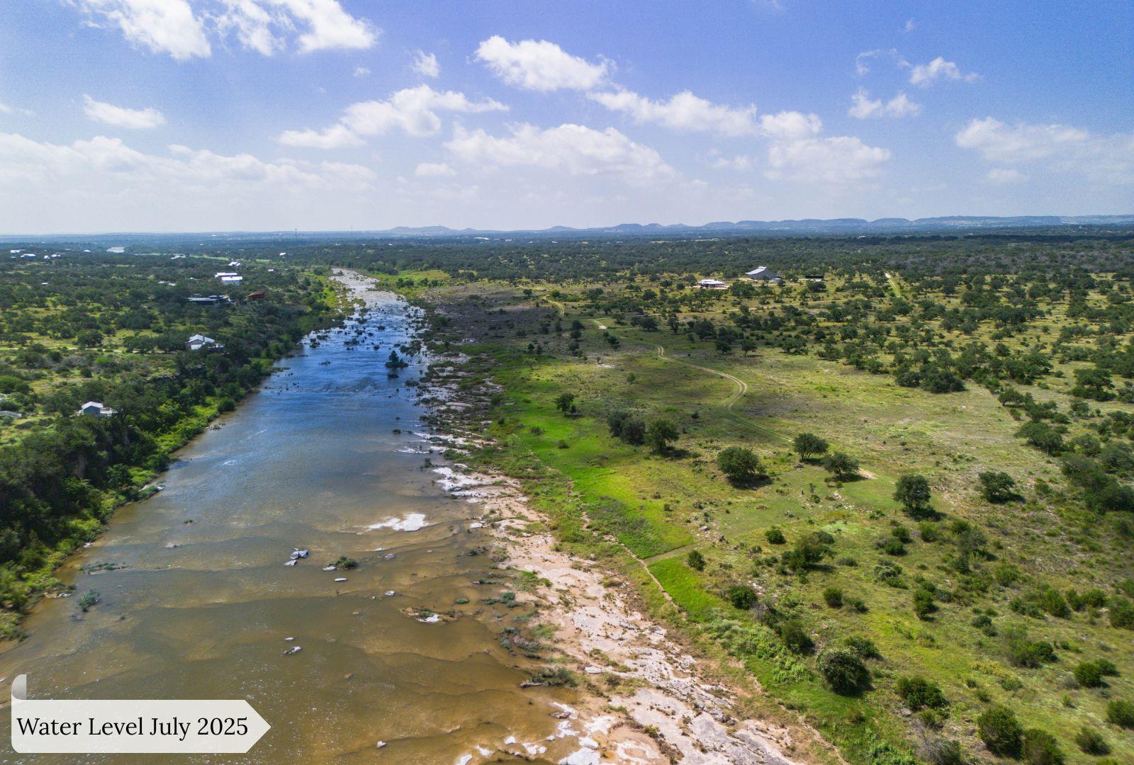 900 Rio Vista RD