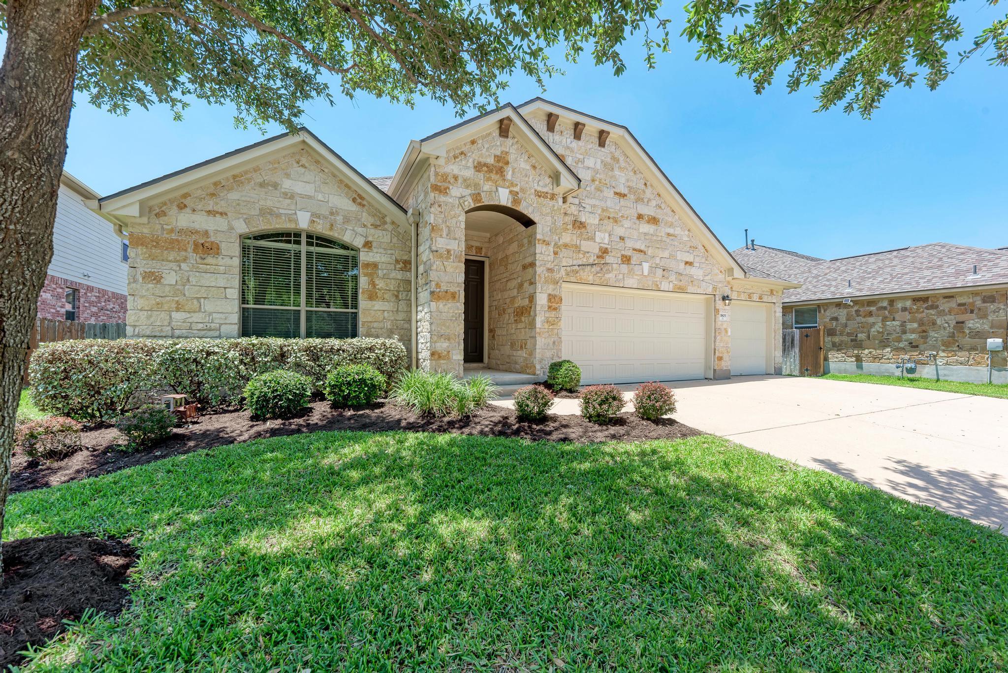 1803 Valle Verde DR