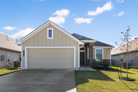 Photo of 109 Watch Hill Hl, Jarrell, TX 76537 (MLS # 9320869)
