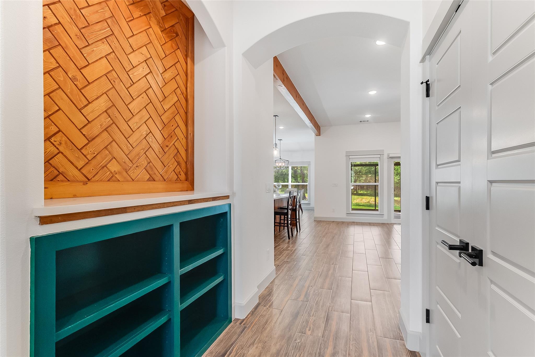 825 County Road 3152