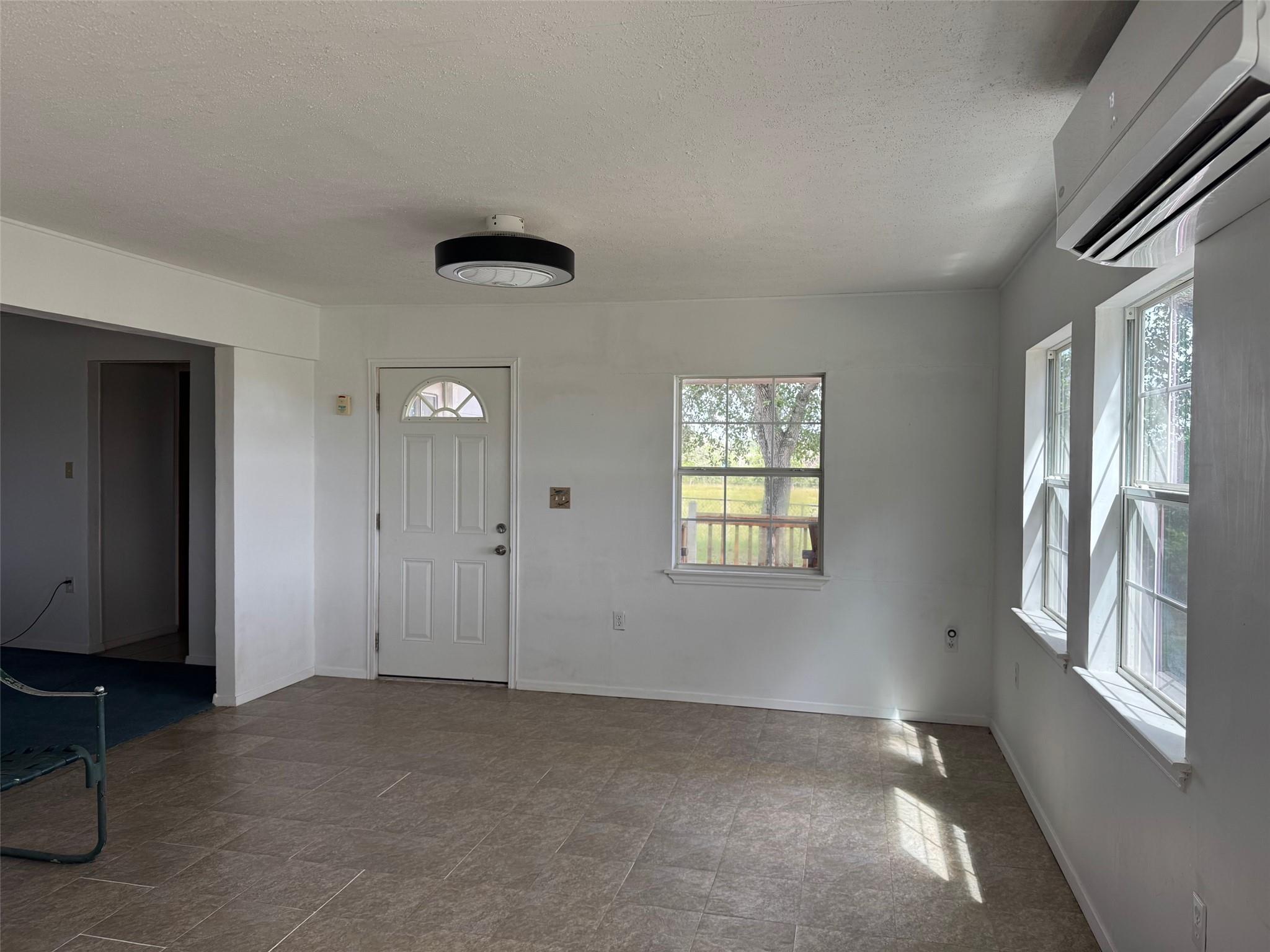 4317 Fm 955 RD