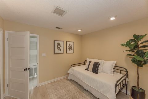Tiny photo for 3809 Wyldwood RD, Austin, TX 78739 (MLS # 4616903)