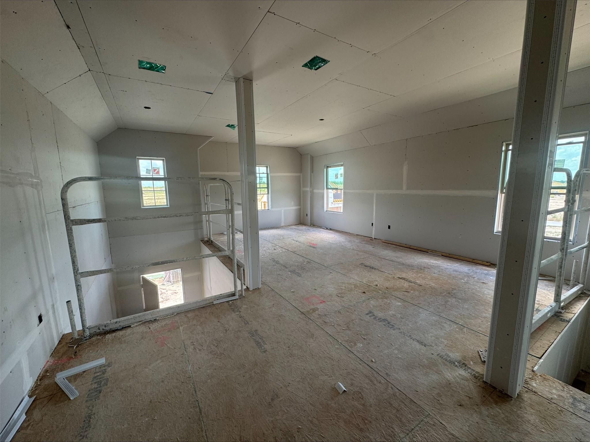 285 Rubber Tree WAY