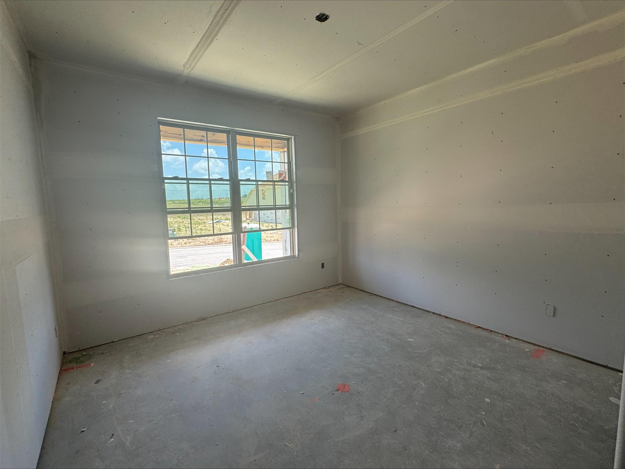 285 Rubber Tree WAY