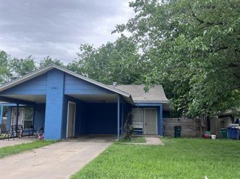 Photo of 5011 Copperbend BLVD #B, Austin, TX 78744 (MLS # 1933805)