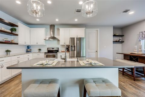 Tiny photo for 21800 Owens CV, Lago Vista, TX 78645 (MLS # 1501355)