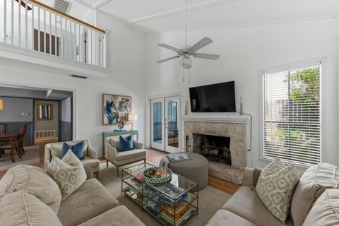 Photo of 2614 Jefferson ST #B, Austin, TX 78703 (MLS # 8834634)