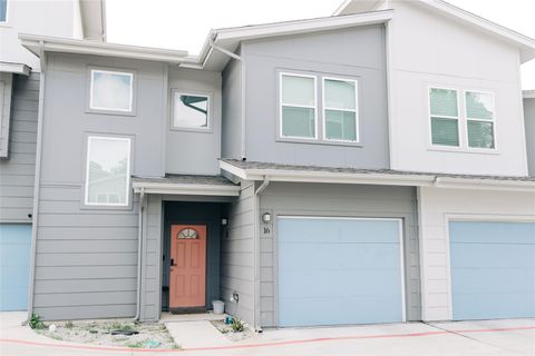 12500 Lamppost LN 16 Austin TX 78727