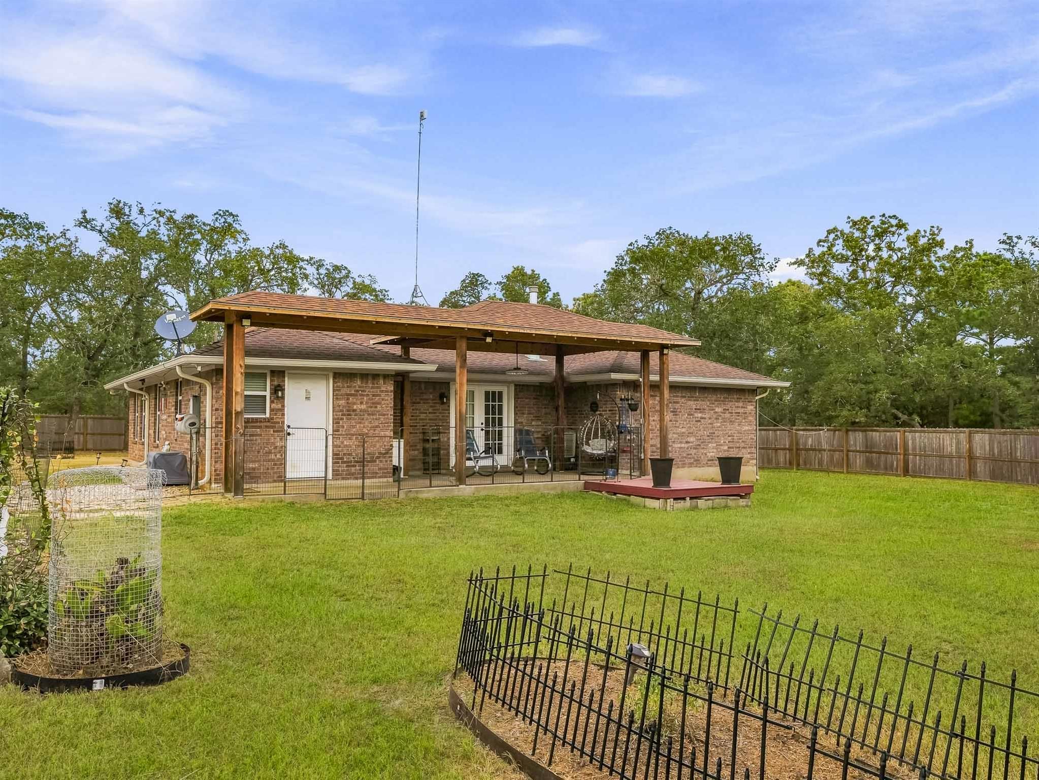 107 Turner LN