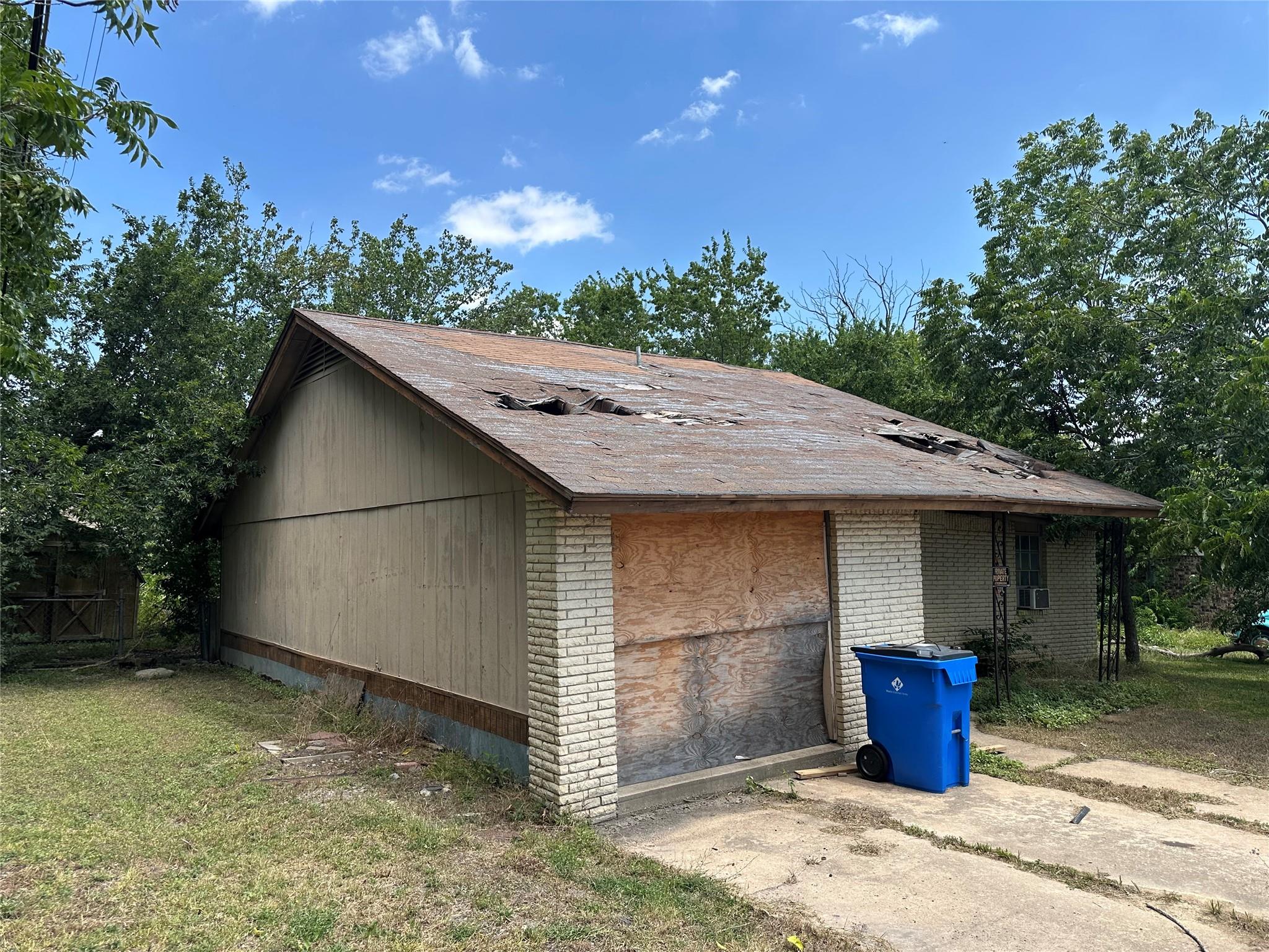 506 Forest CT