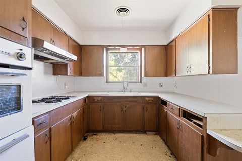 Tiny photo for 1616 Sunnyvale ST, Austin, TX 78741 (MLS # 4440246)