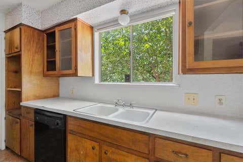 Tiny photo for 5400 Salem Walk DR, Austin, TX 78745 (MLS # 7596999)