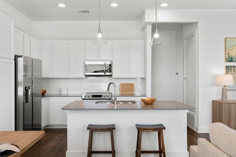 Tiny photo for 2050 Lohmans Spur RD #2203, Lakeway, TX 78734 (MLS # 5222455)