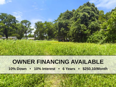 Photo of 203 Trinity ST, Hearne, TX 77859 (MLS # 9774158)