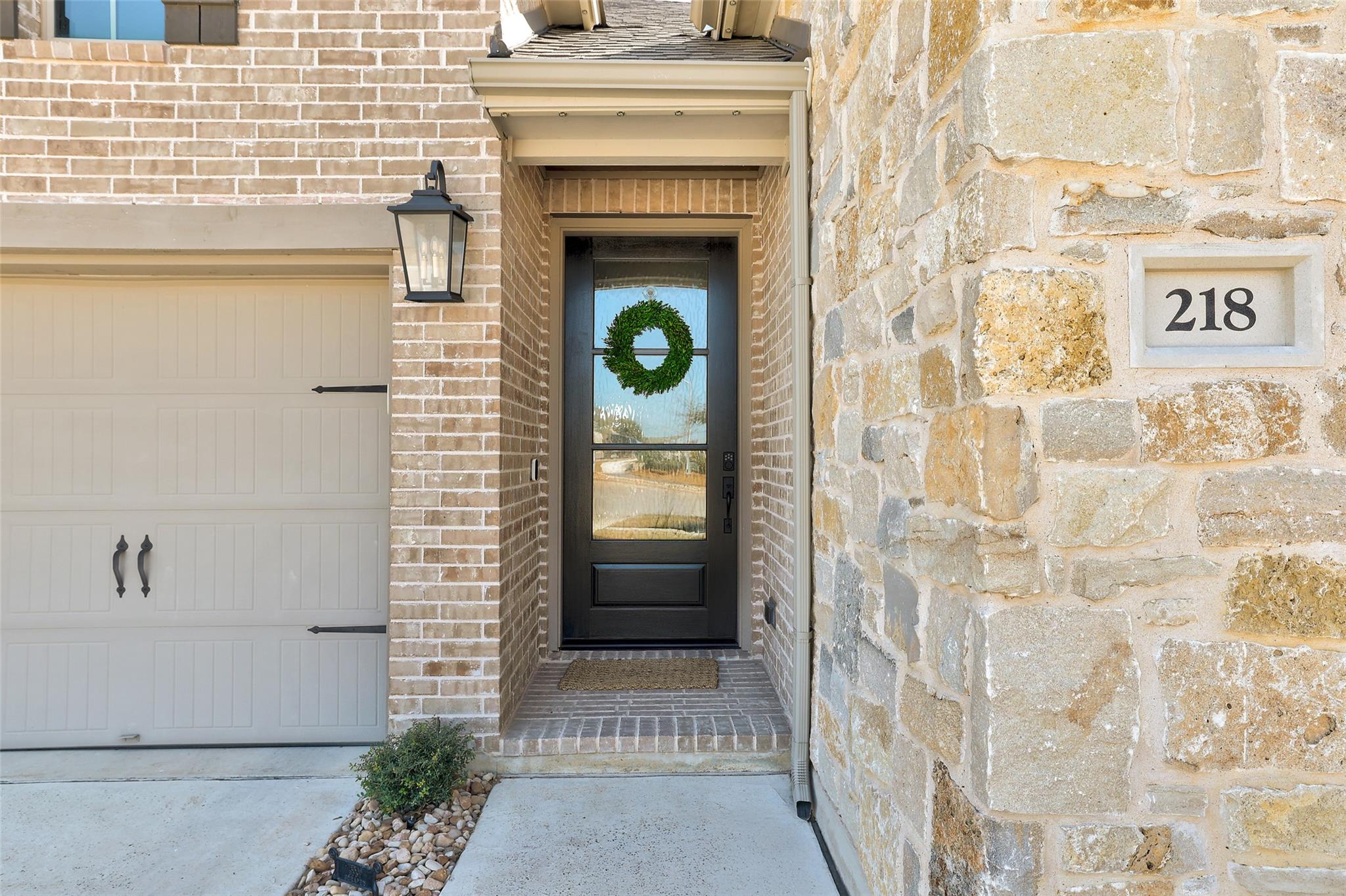 218 Carpenter Hill DR