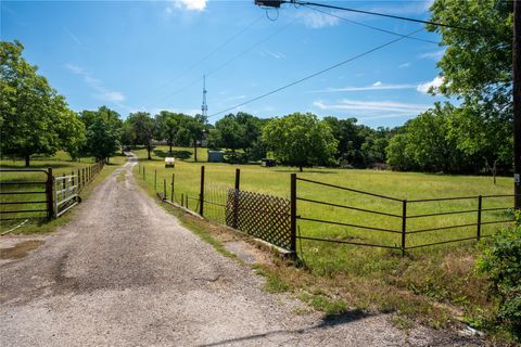 Tiny photo for 12401 Hewitt LN, Austin, TX 78748 (MLS # 7726364)