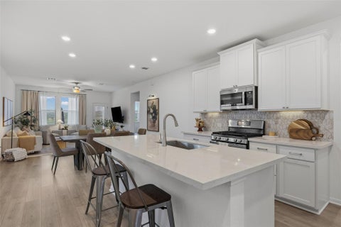 Photo of 858 Papaya DR, Buda, TX 78610 (MLS # 4809386)