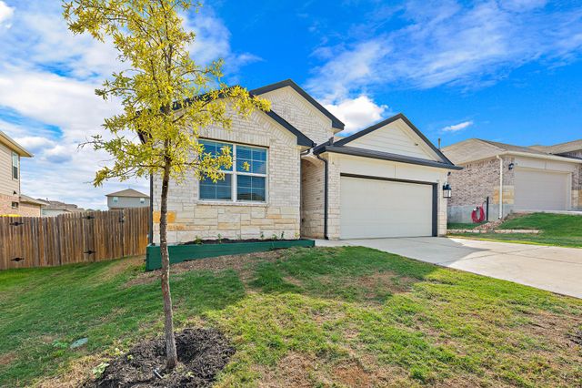 142 Solitude DR