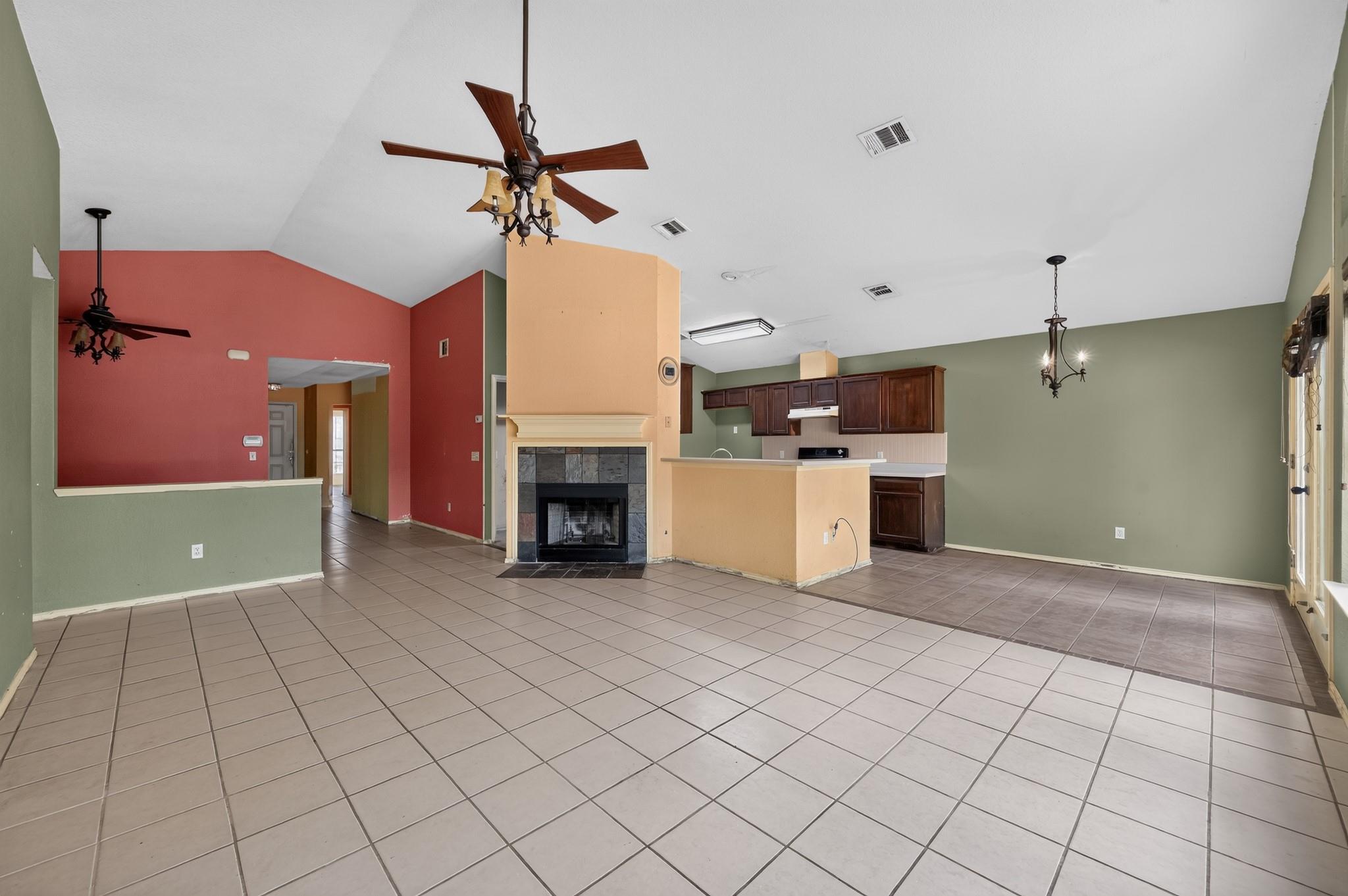 16803 Dorman DR