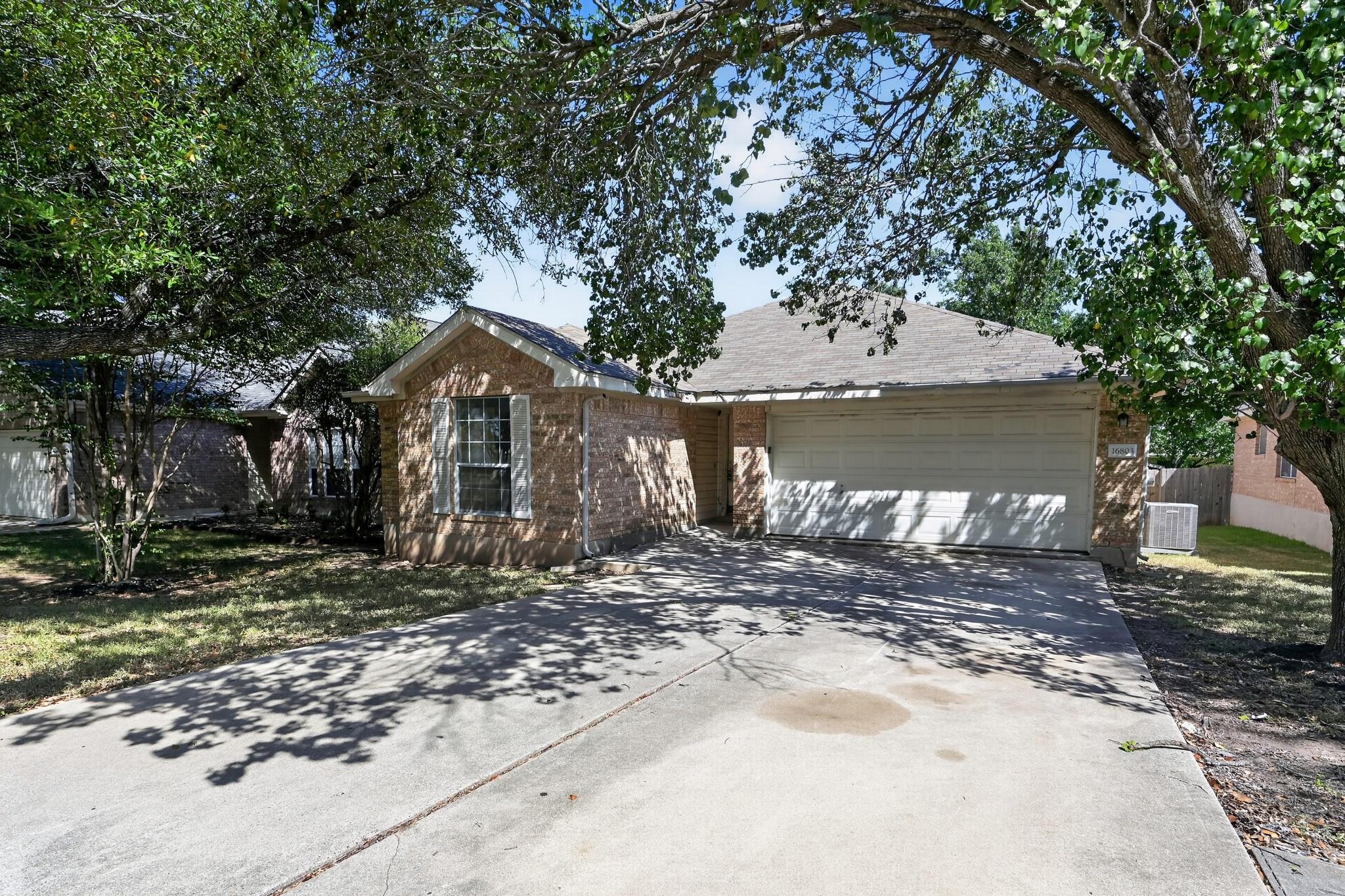 16803 Dorman DR
