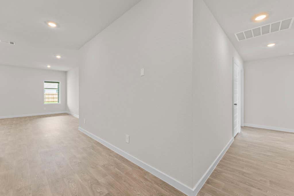 Photo of 450 KOLBO CROSSING CV, Lockhart, TX 78644 (MLS # 8642924)