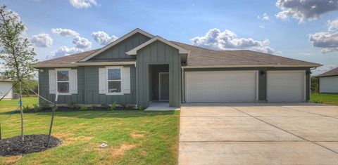 Photo of 450 KOLBO CROSSING CV, Lockhart, TX 78644 (MLS # 8642924)