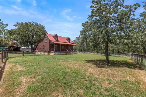 Photo of 414 Walnut Creek RD, Bastrop, TX 78602 (MLS # 8263739)