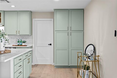 Tiny photo for 9106 Granada Hills DR, Austin, TX 78737 (MLS # 2569280)