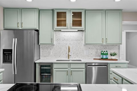 Tiny photo for 9106 Granada Hills DR, Austin, TX 78737 (MLS # 2569280)