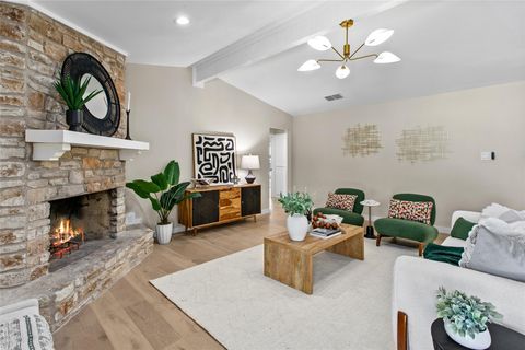 Tiny photo for 9106 Granada Hills DR, Austin, TX 78737 (MLS # 2569280)