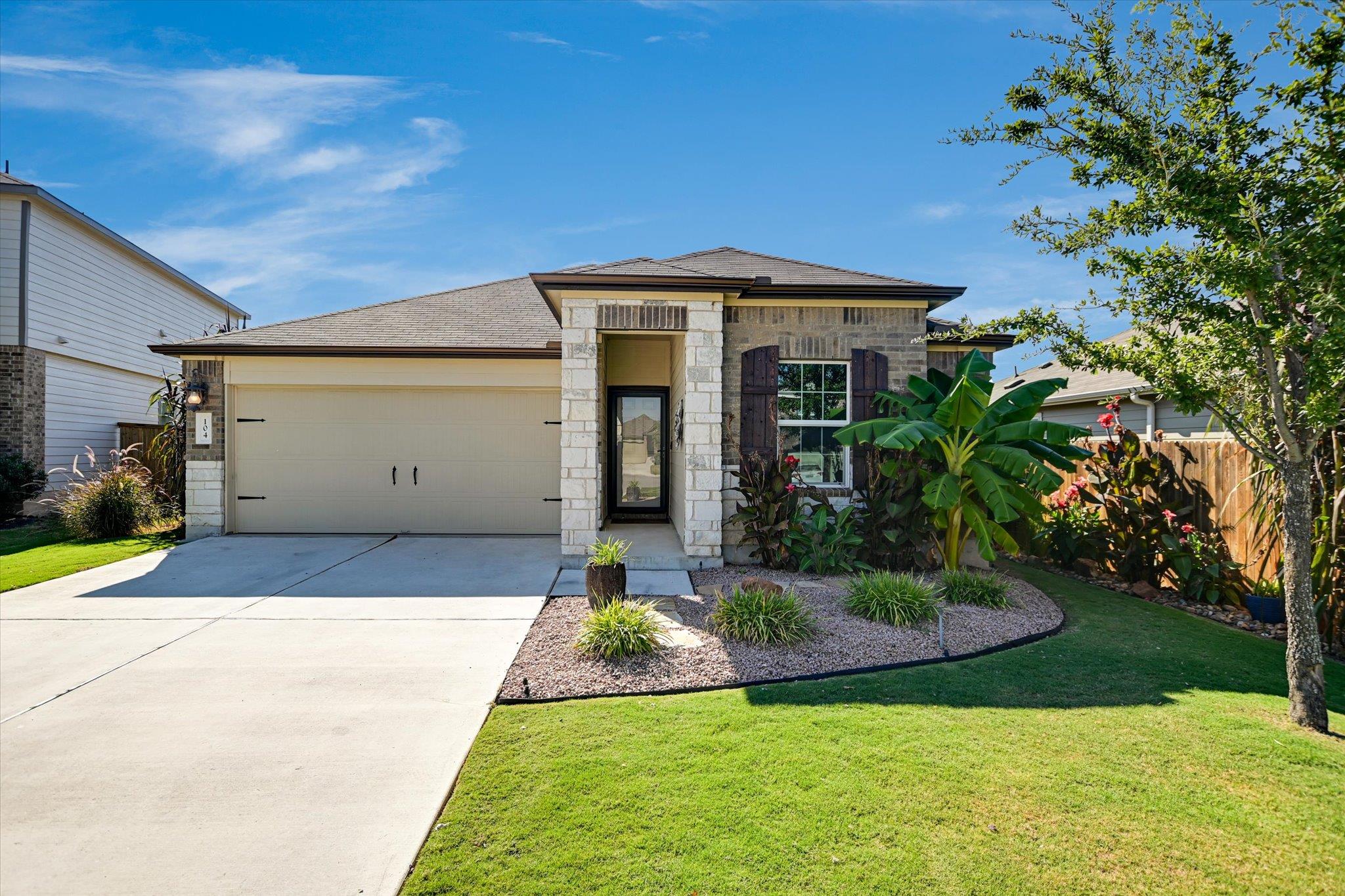 104 Granville CT
