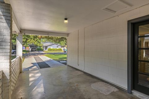Tiny photo for 1103 Alegria RD, Austin, TX 78757 (MLS # 5355774)