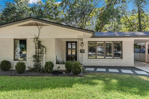 Tiny photo for 1103 Alegria RD, Austin, TX 78757 (MLS # 5355774)