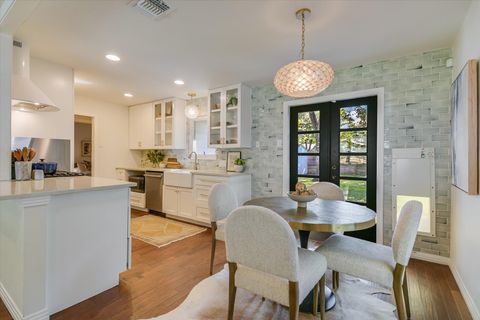 Tiny photo for 1103 Alegria RD, Austin, TX 78757 (MLS # 5355774)