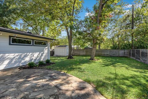 Tiny photo for 1103 Alegria RD, Austin, TX 78757 (MLS # 5355774)