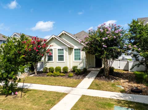 Photo of 125 Fabion ST, Kyle, TX 78640 (MLS # 7393975)