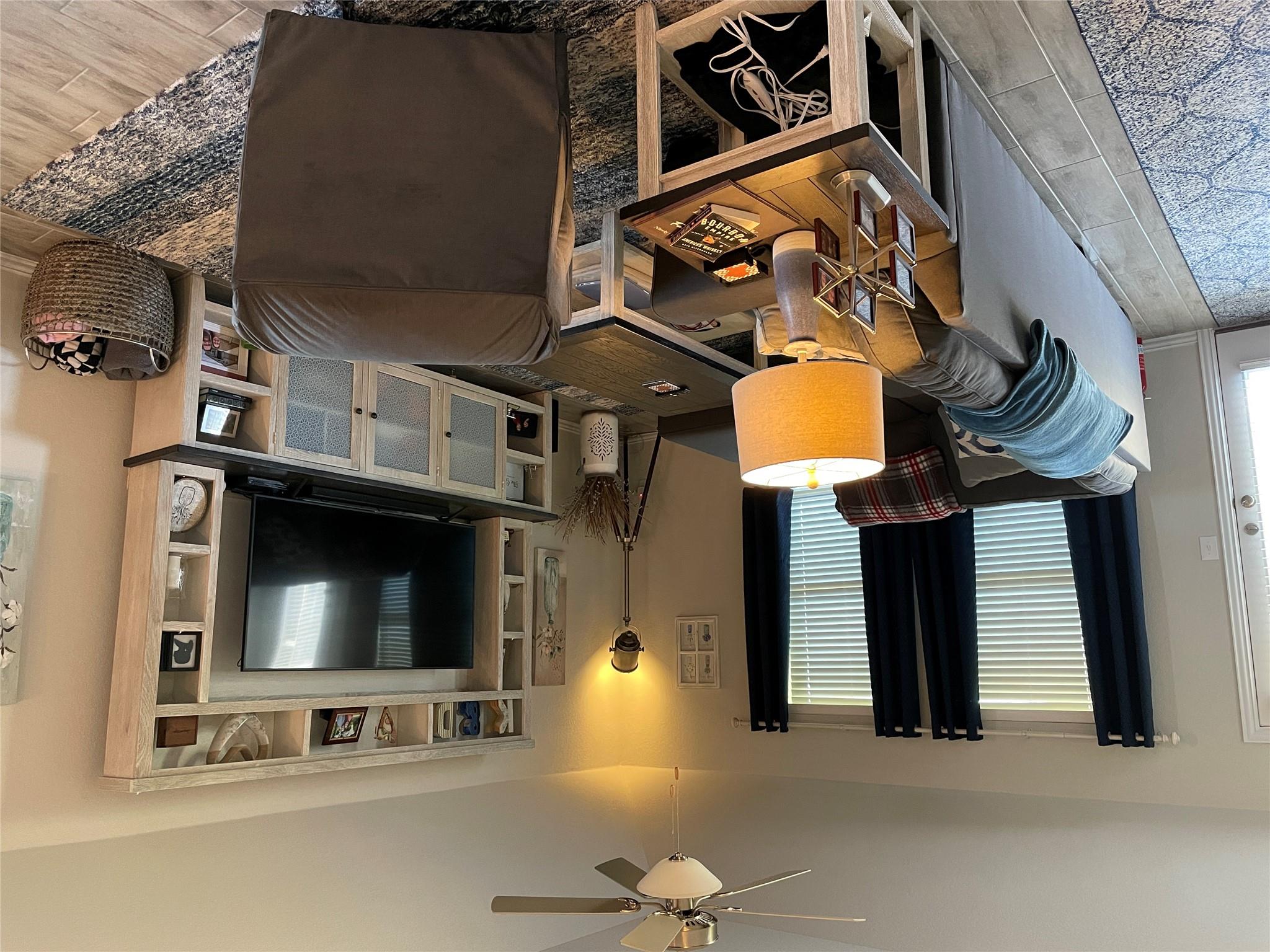 13616 Bullhorn Acacia PASS