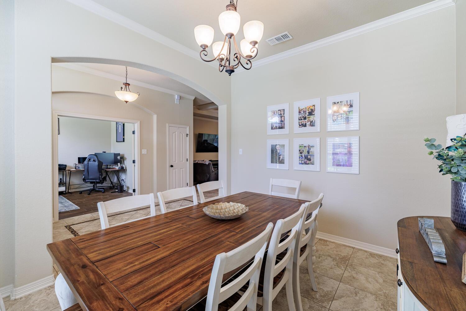 910 Ridgeoak DR