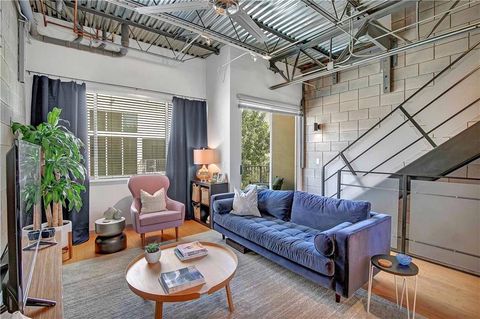 Photo of 4801 S Congress Ave #B2, Austin, TX 78745 (MLS # 3874031)