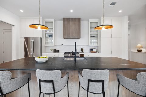 Tiny photo for 1416 Valleyridge DR, Austin, TX 78704 (MLS # 8539352)