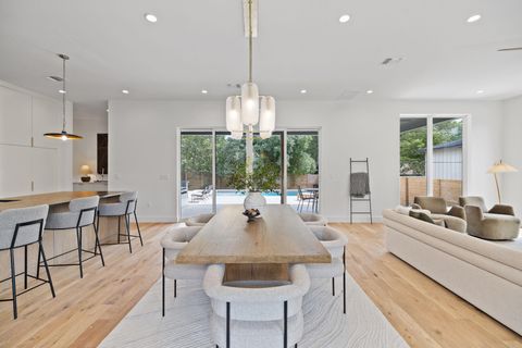 Tiny photo for 1416 Valleyridge DR, Austin, TX 78704 (MLS # 8539352)