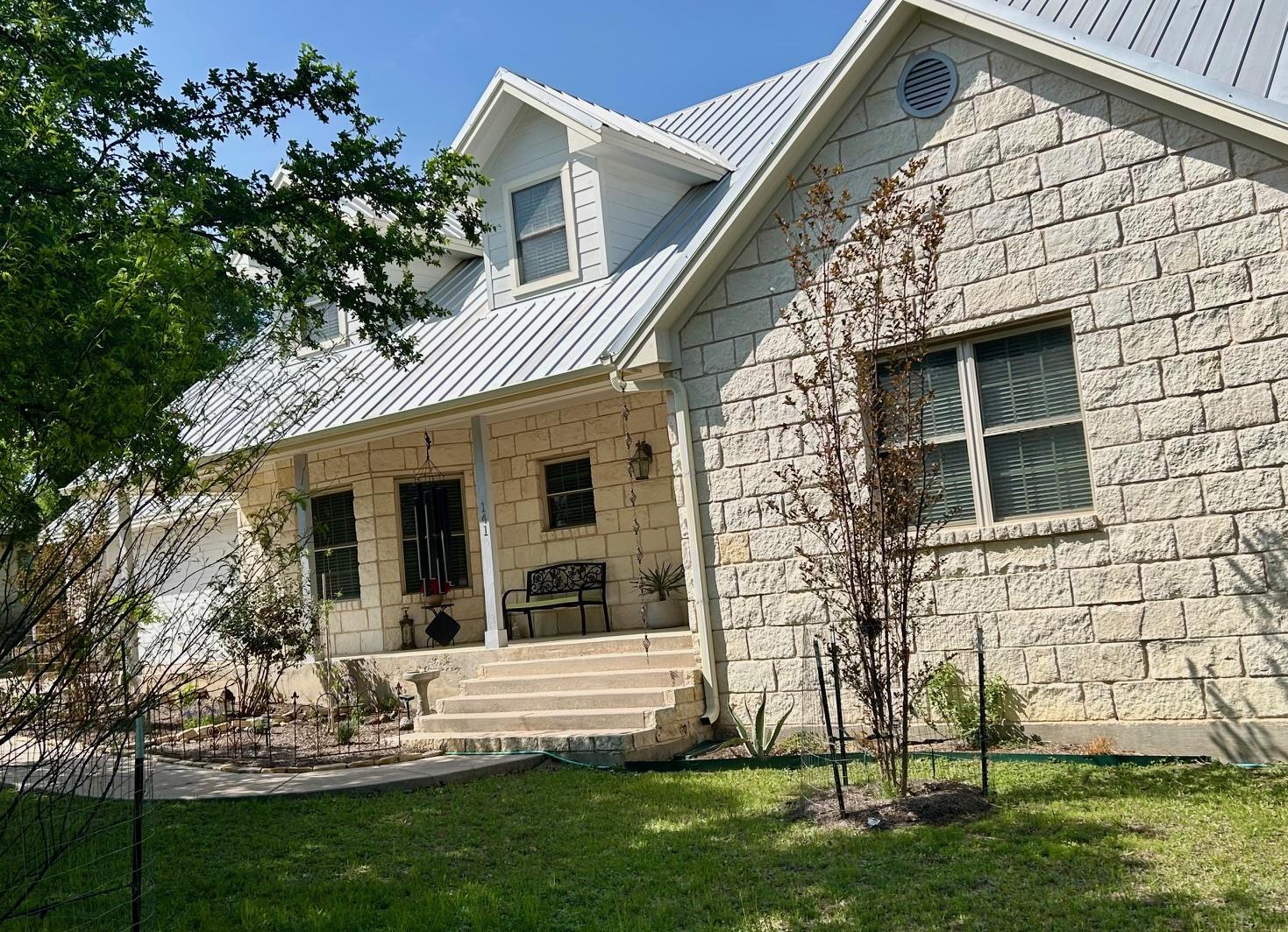 141 Chaumont ST
