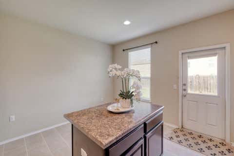 Tiny photo for 5704 Levenwood LN, Austin, TX 78724 (MLS # 9783733)
