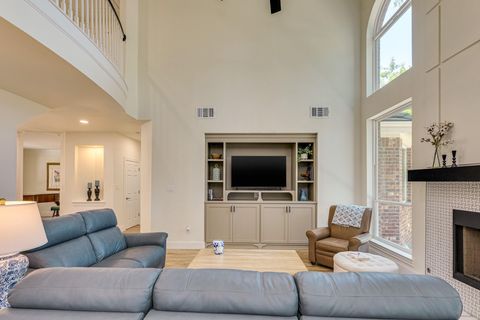 Tiny photo for 38 Cottondale RD, The Hills, TX 78738 (MLS # 4773568)